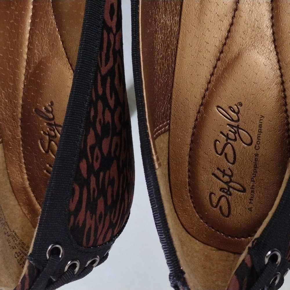 Soft Style heels. - Picture 8 of 11